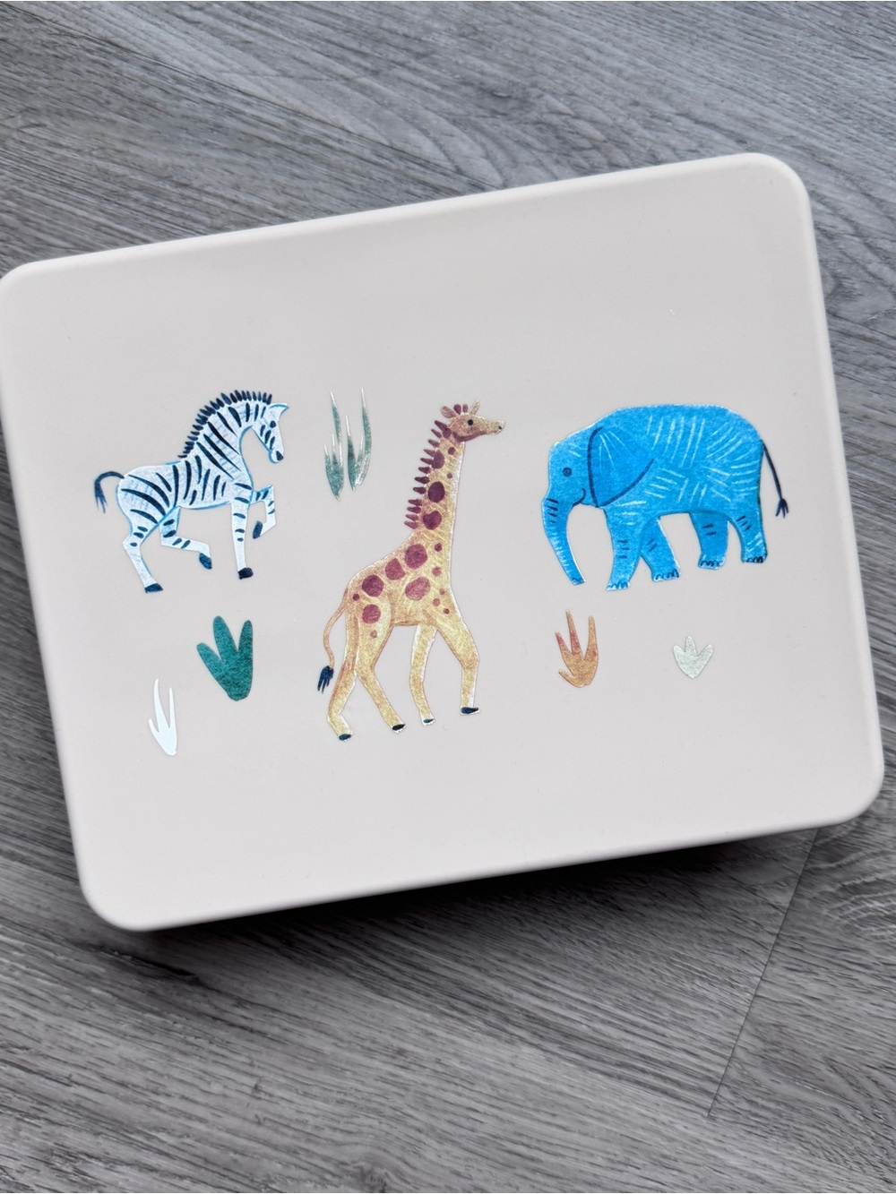 Safari Animal Silicone Bento Box - Cream